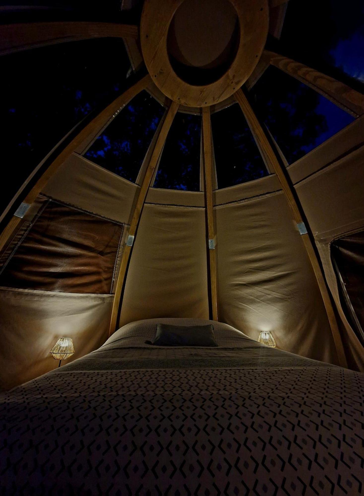 Les Nuits De Cassiopee Sorde-lʼAbbaye Quarto foto
