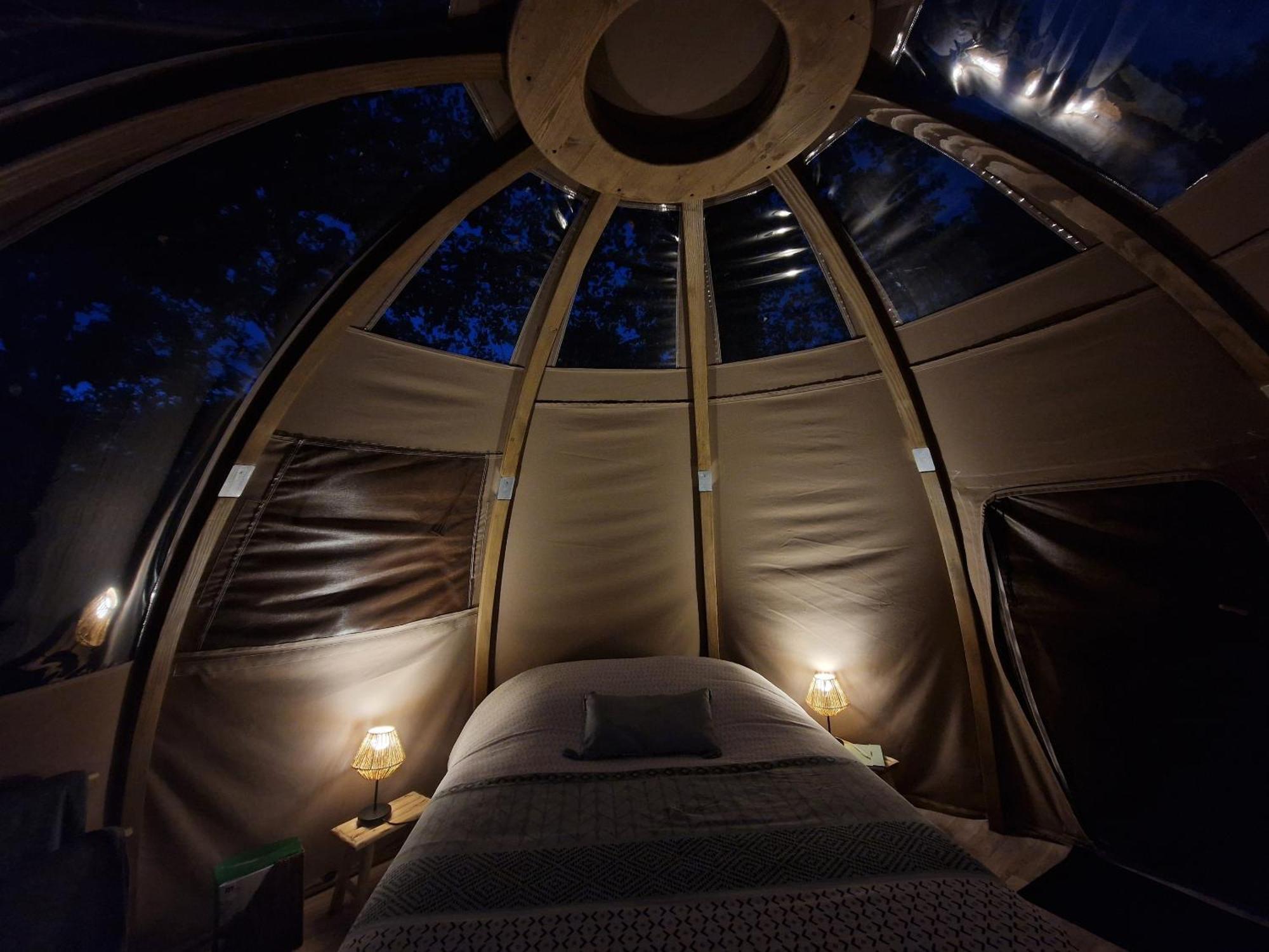 Les Nuits De Cassiopee Sorde-lʼAbbaye Quarto foto